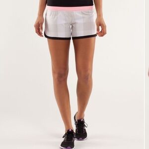 NWT Lululemon Groovy Run Shorts